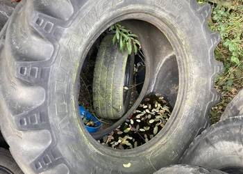 Opona ciągnikowa 540/65 R28 2 sztuki.