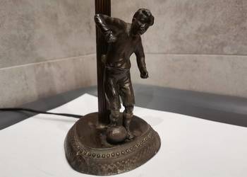 Stara przedwojenna lampa, lampka nocna figurka Piłkarz