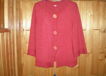 Sweter damski w kolorze czerwonym, rozmiar 44. Używany, w dobrym stanie. Od