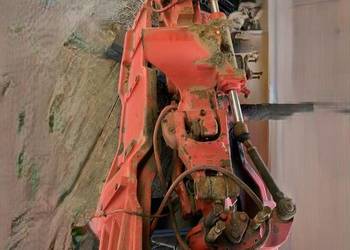 KOMPLETNA ZWOLNICA MOST MCCORMICK MTX 140