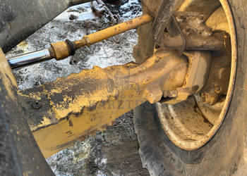 Cat Caterpillar TH220B TH 220 B Most Tylny Tylni Zwolnica Zwrotnica Wkład …