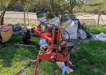 Pług Krone 3 skibowy obrotowy