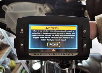 Harley Davidson Touring 2014-Up . Radio Nawigacja Bluetooth Boom Box 6,5 G