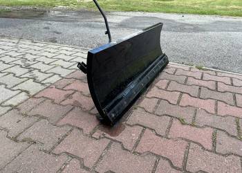 Plug do traktorka kosiarki