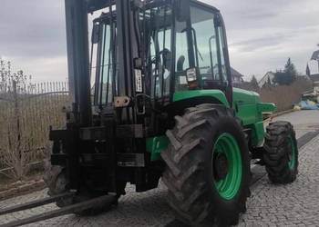 wózek widłowy jcb terenowy