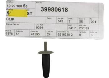 VOLVO S60 V70 XC70 spinka klips kolek koleczek OE VOLVO S60 V70 XC70 spinka klips kolek koleczek OE