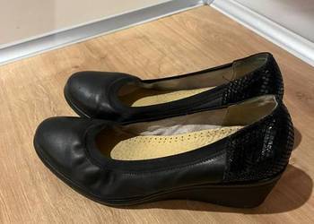 Butki/ obcasy na lekkie koturnie 41