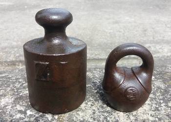 Z Odważnik żeliwny z czasów PRL-u Z Odważnik żeliwny z czasów PRL-u