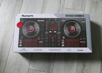 Numark Mixtrack Platinum Fx
