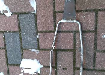 Uchwyt lampy i tablicy do WSK Hromowany Oryginał Nowy