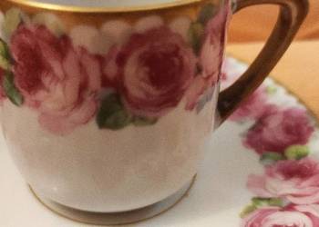 Filiżanka mokka róże złoto porcelana Marktredwitz Jager 1902