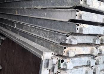 Rusztowania elewacyjna systemowe Plettac P70 200m2 roboczego,  dobry stan.