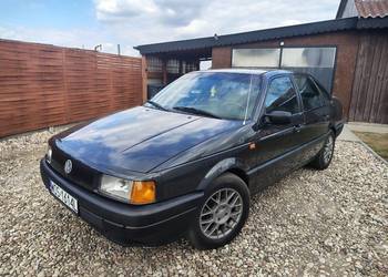 Volkswagen Passat B3 1.8 *1990r* Zadbany