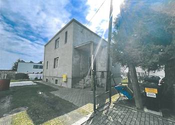 Syndyk sprzeda udział ½ w prawie własności nieruchomości gruntowej