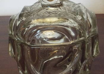 Bombonierka / cukiernica ozdobna z grubego, czystego szkła.