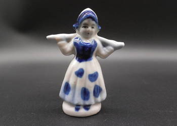 Figurka ceramiczna nosiwoda Holandia
