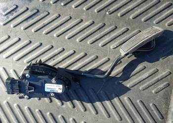 Potencjometr pedał gazu nissan primera P12 1.8 B. 18002AU410