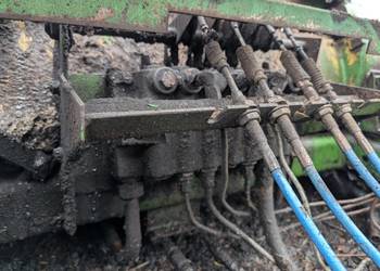 Rozdzielacz do kombajnu John Deere 965