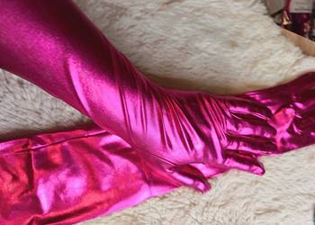 Rękawiczki w kolorze różowym