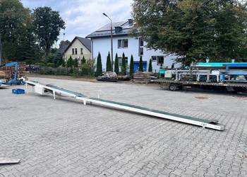 Przenośnik taśmowy z bandami 980cm