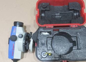 Niwerator  Profil System P32      2021 r    szt 1       Statyw aluminiowy A
