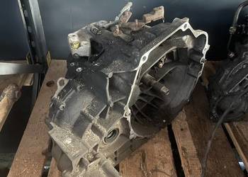 Honda Cr-V III skrzynia biegów O8H0 diesel