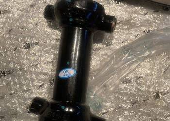 Piaggio MP3 Wpornik Uchwyt zawieszenia 1C003013 mocowanie 125/500 Piaggio MP3 Wpornik Uchwyt zawieszenia 1C003013 mocowanie 125/500