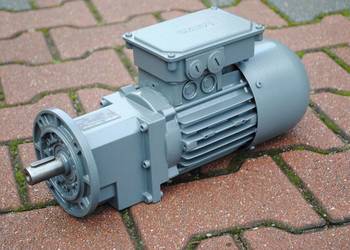 Motoreduktor kołnierzowy 0.12kw. 86obr. z hamulcem. LENZE