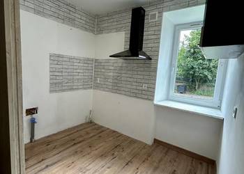 Sprzedam mieszkanie dwupokojowe 32m2 Wałbrzych Biały Kamień, po remoncie, t