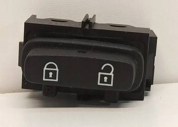 VOLVO V70 PRZEŁĄCZNIK BLOKADY DRZWI 30710476