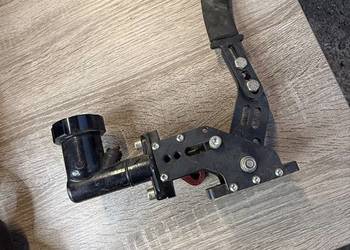 Hamulec ręczny hydrauliczny