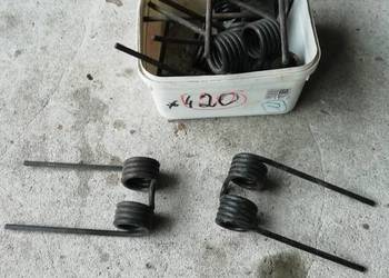 KRONE B Palec podbieracza 145 x 76 x 38, ? 5,5