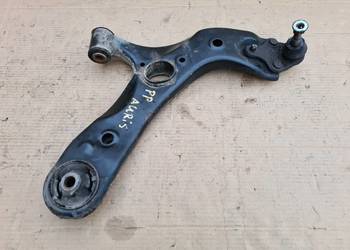 Toyota Auris II E18 wahacz wahacze zawieszenie przód hybrid Toyota Auris II E18 wahacz wahacze zawieszenie przód hybrid