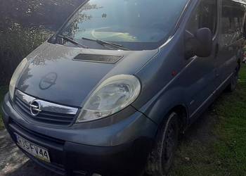 Bus opel vivaro 9os 2.0 diesel
