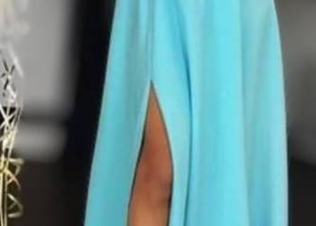 Piękna długa suknia na ramiączkach