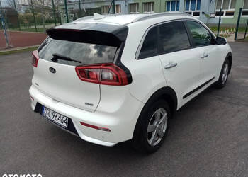 Kia Niro hybryda