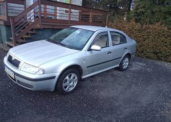 Sprzedam Skodę Oktawie 1.6 benzyna.