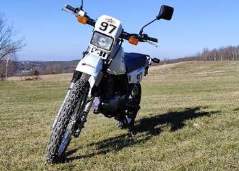 Suzuki dr 125