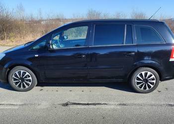 Opel Zafira B po lifcie 1.8B+LPG 140KM **LPG 17 m-cy** 206tyś. 7os.
