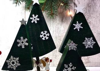 Choinki z drewna - świąteczna dekoracja