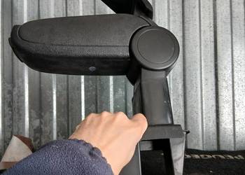 Podłokietnik peugeot 307