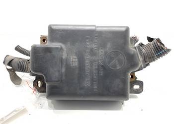 SKRZYNKA BEZPIECZNIKÓW FIAT PUNTO EVO 735471684 Hatchback 1.2 69KM MOD