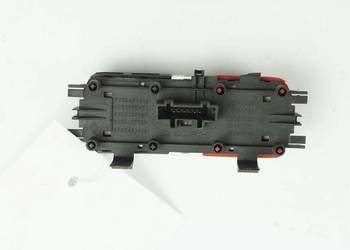 8200407415 RENAULT SCENIC II WLACZNIK AWARYJNYCH 8200407415 RENAULT SCENIC II WLACZNIK AWARYJNYCH