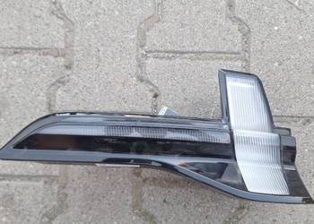 Lampa tylna w klape