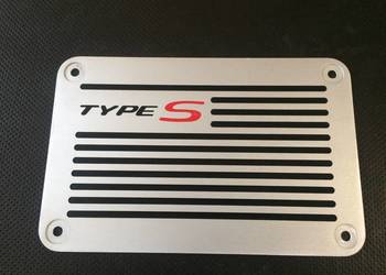 EMBLEMAT W DYWANIK HONDA TYPE S