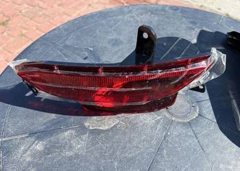 Fiat Tipo Hatchback Lampa Przeciwmgielna Lewa Tył Tylna Lampka NOWA ORI