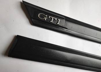 Listwa błotnika Volkswagen Golf III GTI