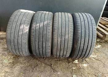 235/40R19 Pirelli Cinturanto