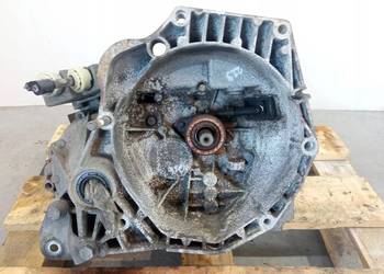 SKRZYNIA BIEGÓW 55229495 1.3 JTD M-JET Fiat Grande Punto