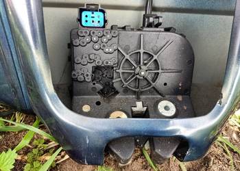 Zamek klapy tył tylnej ford focus MK1 kombi